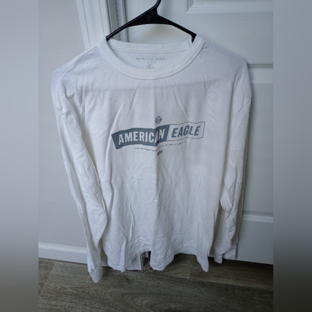 American Eagle Long Sleeve